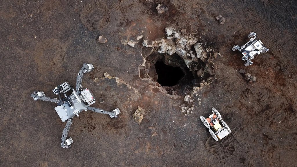 Robots descend into lava tubes to prepare for future Moon bases | ScienceDaily