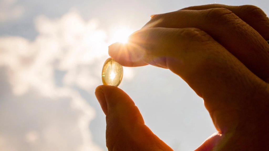 Scientists discover strange link between low vitamin D and pain | ScienceDaily