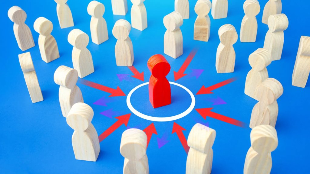 A loud minority makes the Internet look far more toxic than it is | ScienceDaily