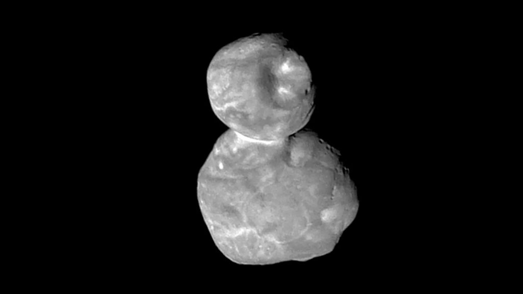 Why the outer solar system is filled with giant cosmic “snowmen” | ScienceDaily