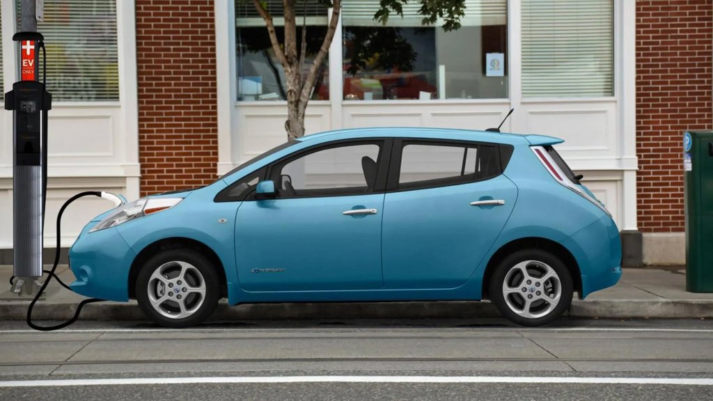 Lighting the way for electric vehicles by using streetlamps as chargers | ScienceDaily