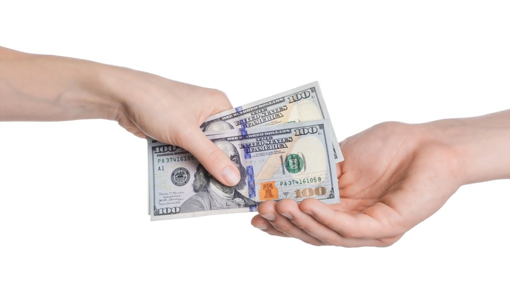Giving people cash didn’t cause more injuries or deaths | ScienceDaily