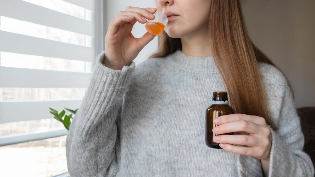 Scientists Warn: This “miracle cure” works only by damaging human cells | ScienceDaily