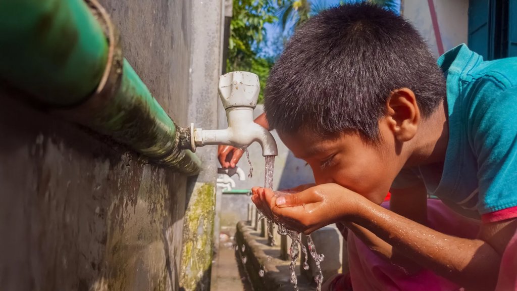 Twenty-year study shows cleaner water slashes cancer and heart disease deaths | ScienceDaily