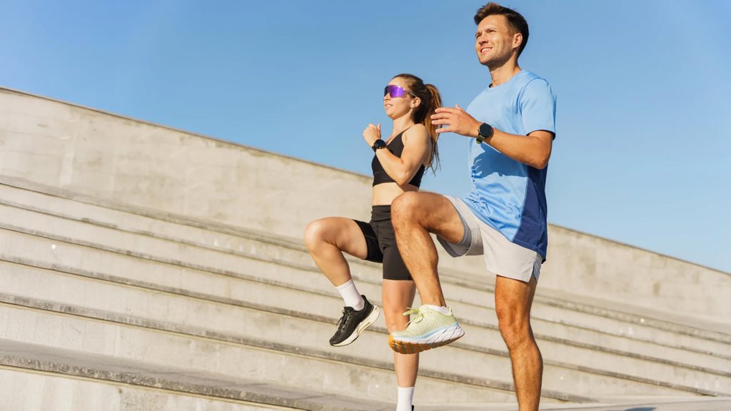 This simple warm-up trick instantly boosts speed and power | ScienceDaily