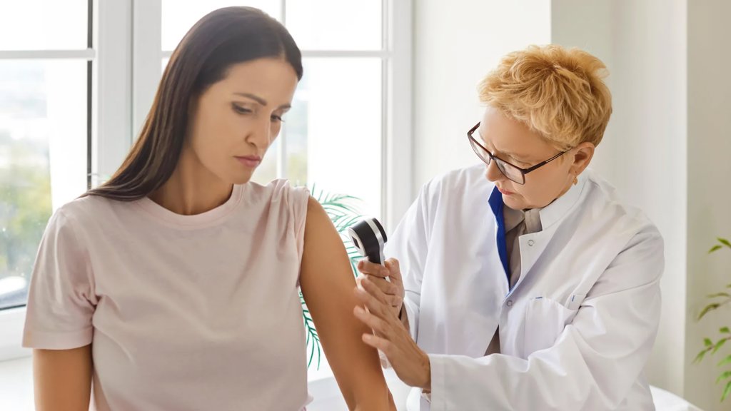 AI identifies early risk patterns for skin cancer | ScienceDaily