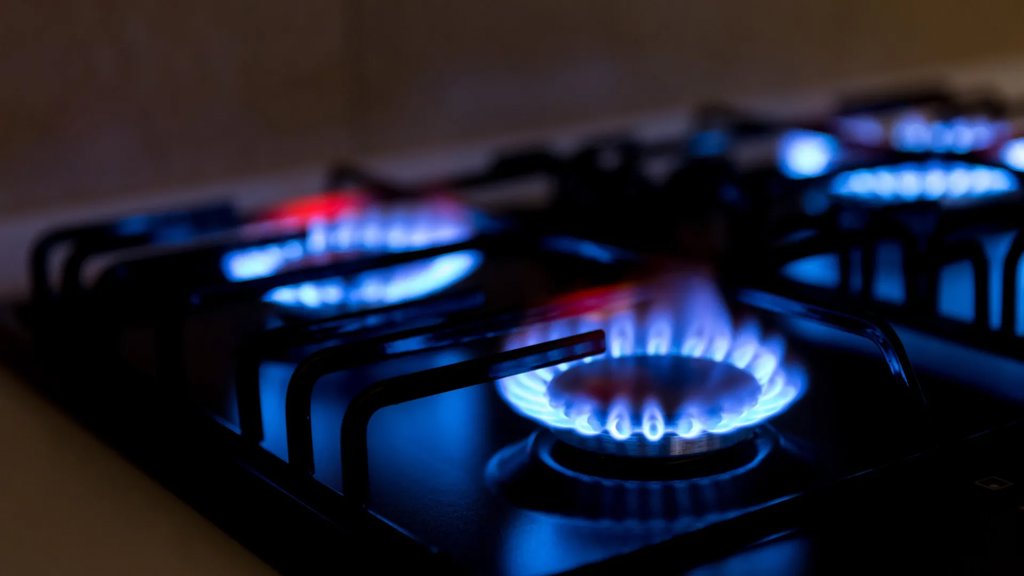 Gas stoves are filling millions of homes with hidden toxic air | ScienceDaily