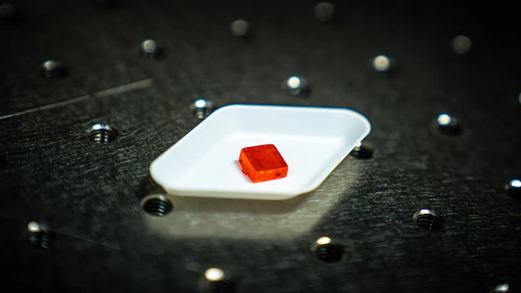 These cheap solar cells work better because they’re flawed | ScienceDaily