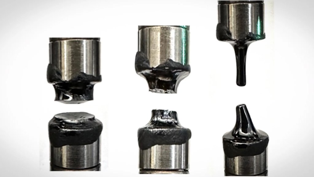 Scientists stretched a liquid and it snapped like a solid | ScienceDaily