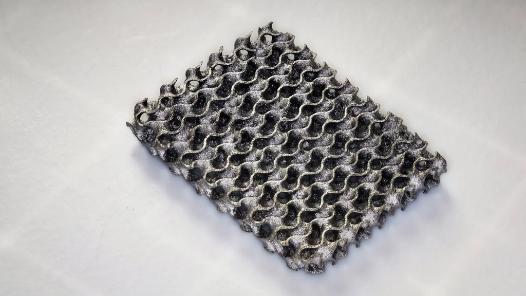 Scientists grow metal instead of 3D printing it &mdash; and it&rsquo;s 20x stronger | ScienceDaily