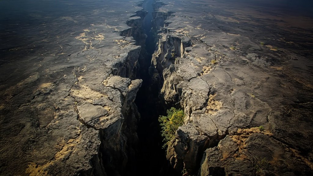 Scientists just discovered Africa is closer to breaking apart than we thought | ScienceDaily