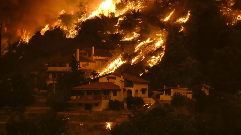 The western U.S. Tried to stop wildfires and it backfired | ScienceDaily