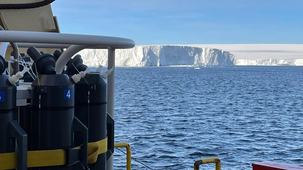 A major climate hope in Antarctica just melted away | ScienceDaily