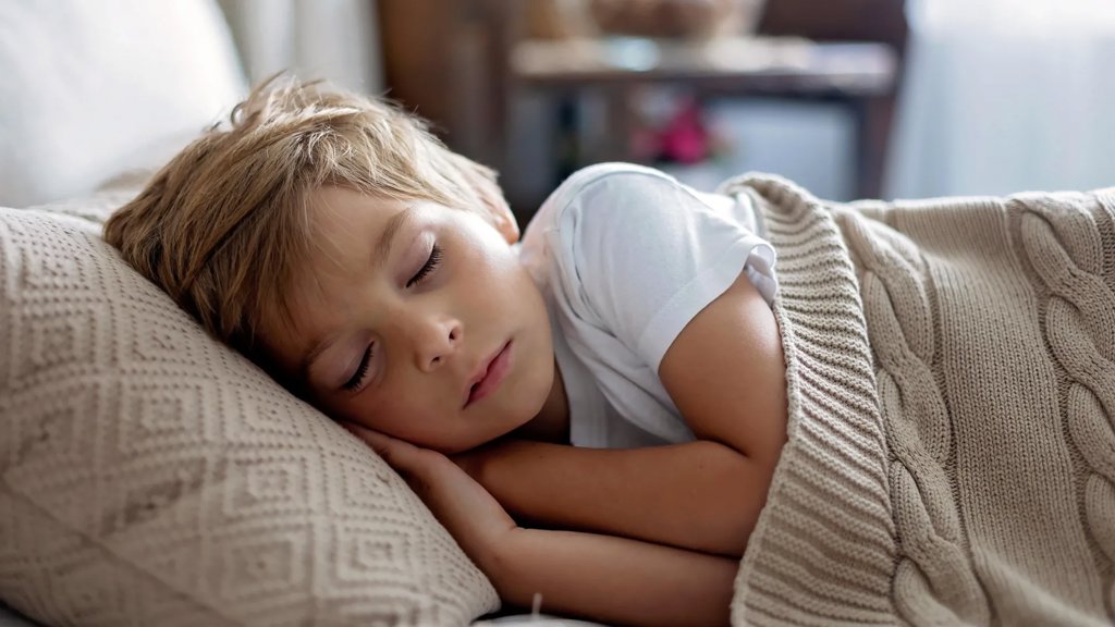 Millions of kids take melatonin but doctors are raising red flags | ScienceDaily