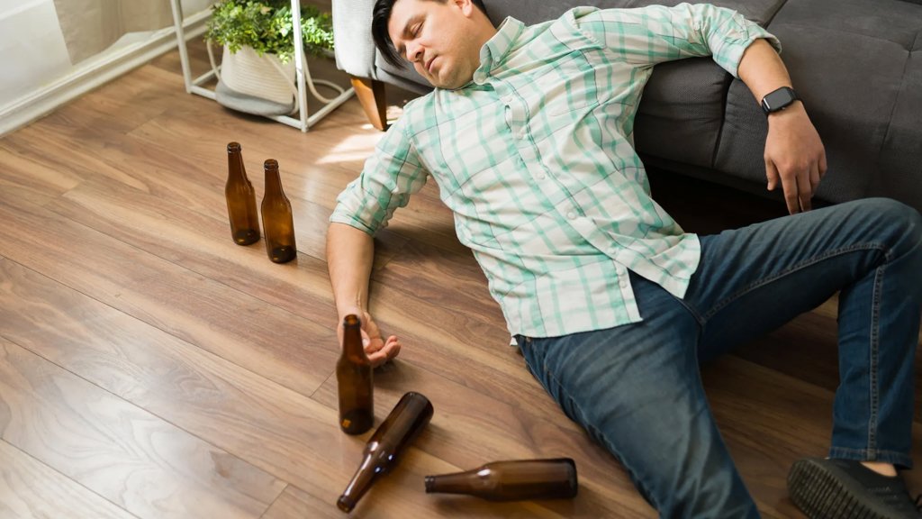 When men drink, women and children pay the price | ScienceDaily