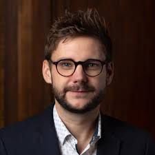 Emmert Roberts speaks on the topic "Access to specialist community alcohol treatment in England, and the relationship with alcohol-related hospital admissions: qualitative study of service users, service providers and service commissioners" | Aloude